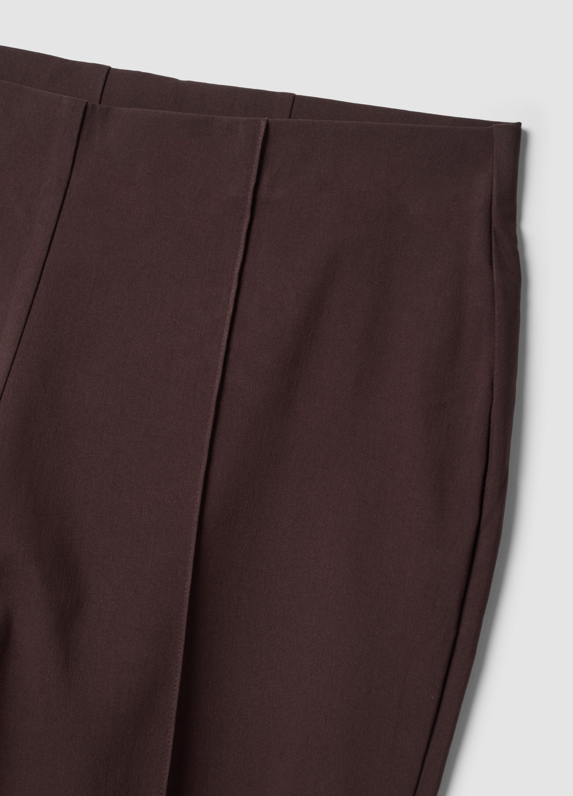 Braune Flare-Hose aus elastischer Viskose
