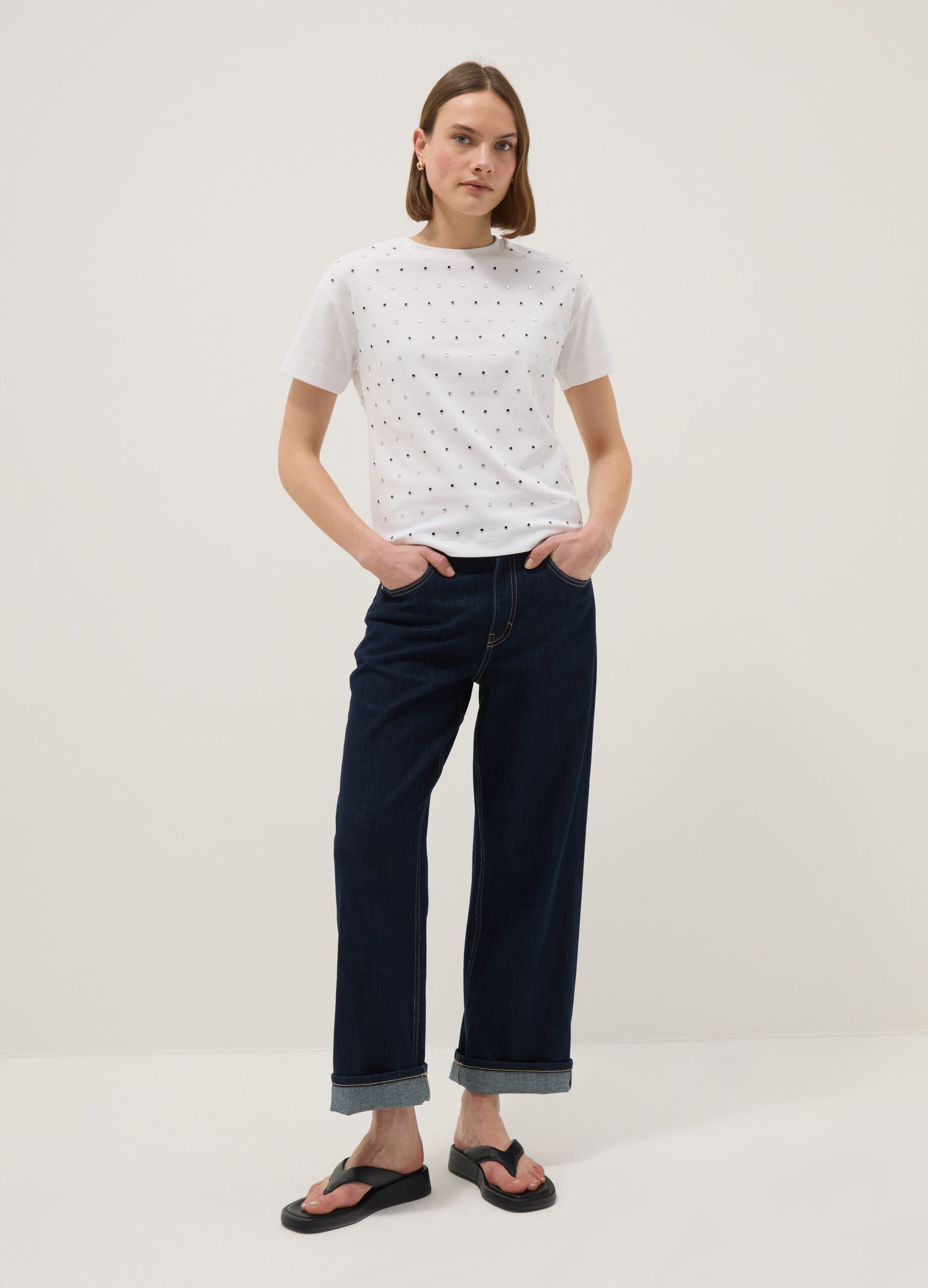White stretch-cotton T-shirt with studs, regular fit