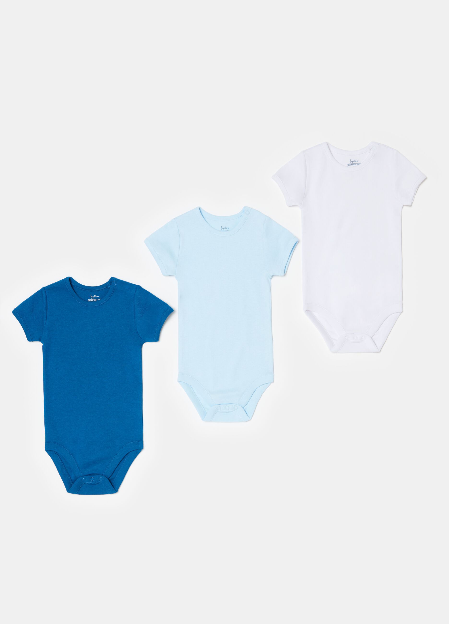 Three-pack organic cotton bodysuits with short sleeves
