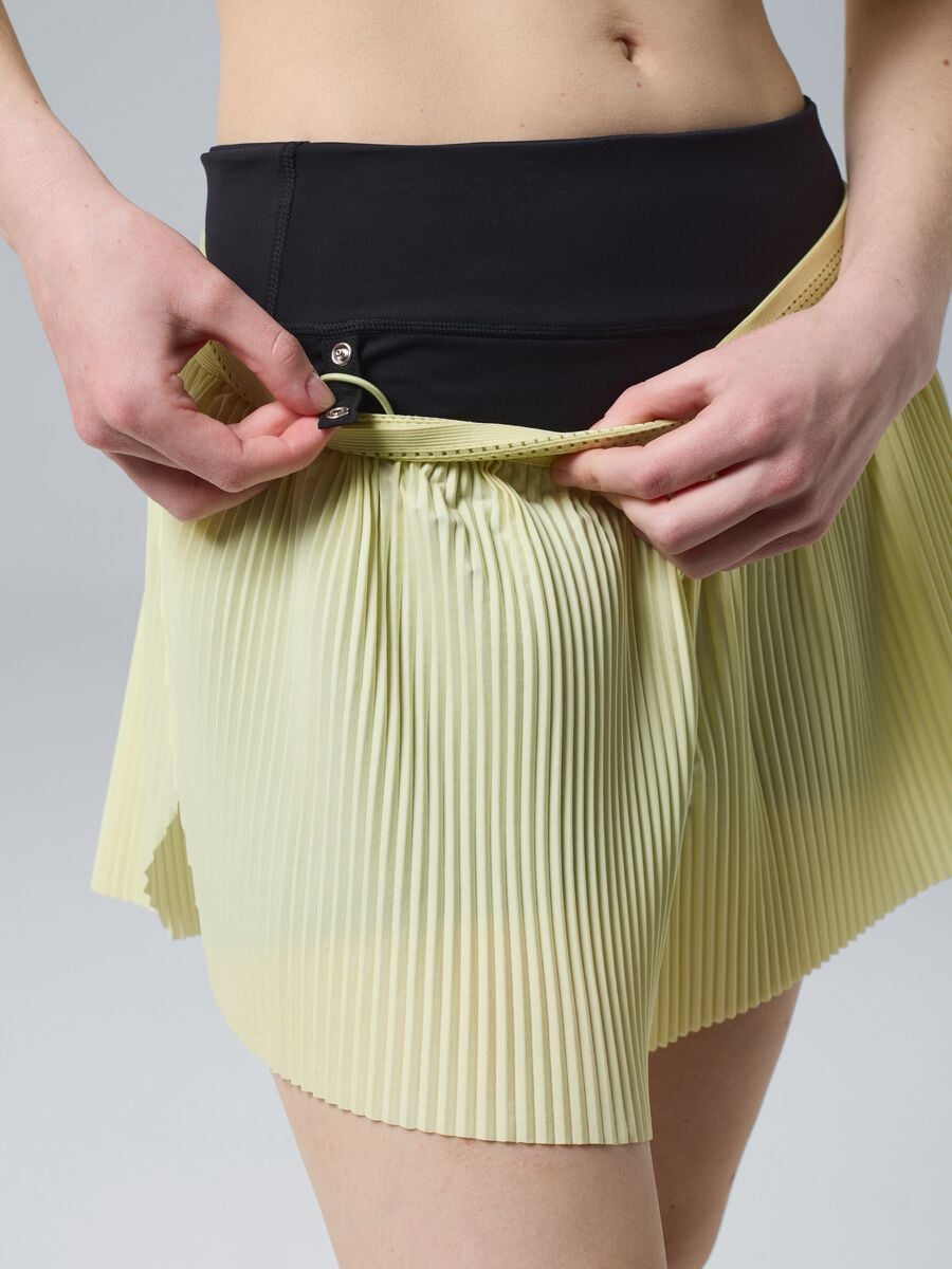 ALTAVIA COURT yellow pleated sports shorts in stretch fabric with removable inner short_1