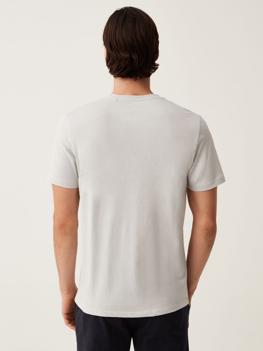 Camiseta de algodón con cuello redondo_2