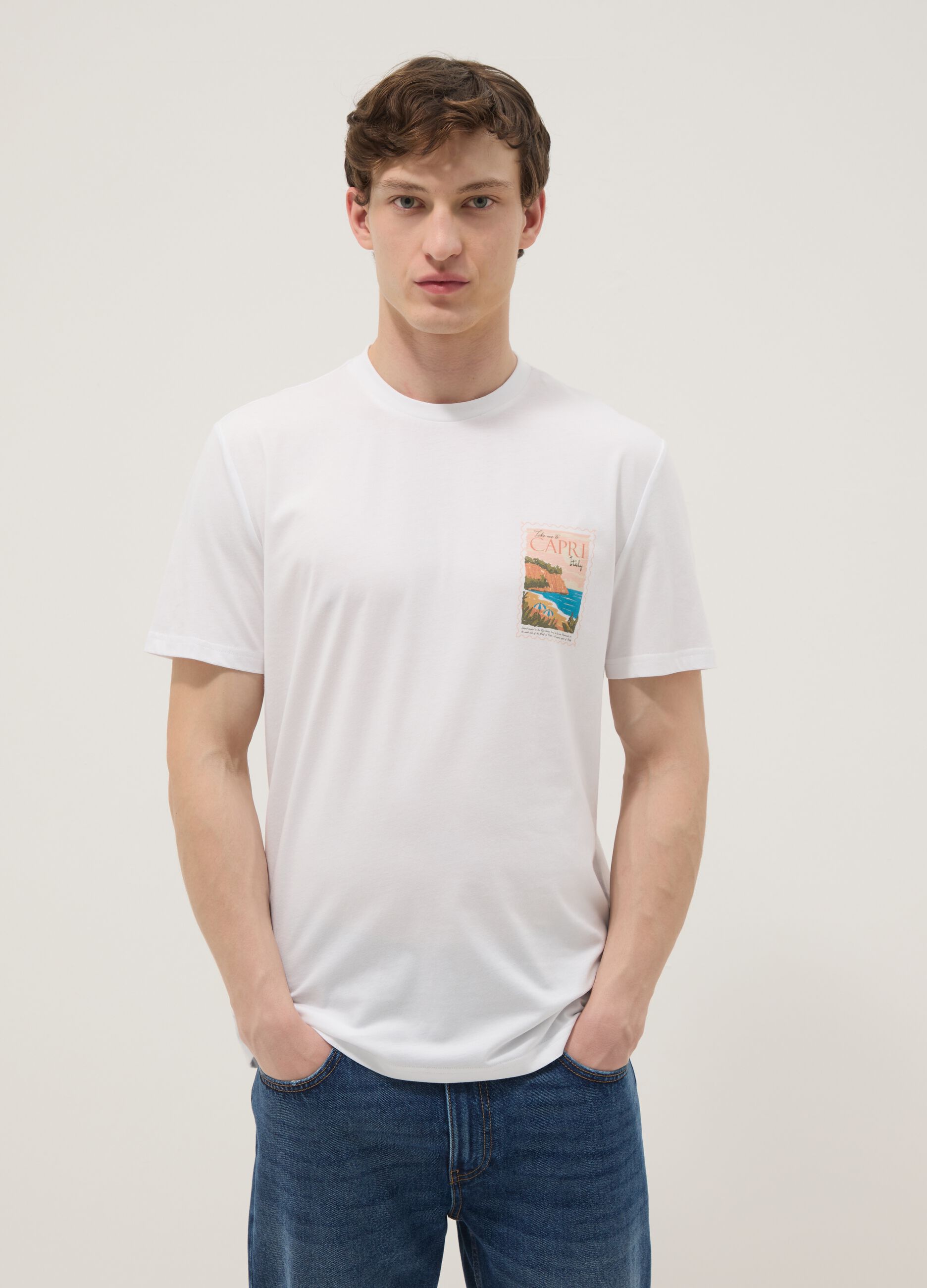 Wei&szlig;es T-Shirt aus reiner Baumwolle mit aufgesetztem Print, Regular Fit
