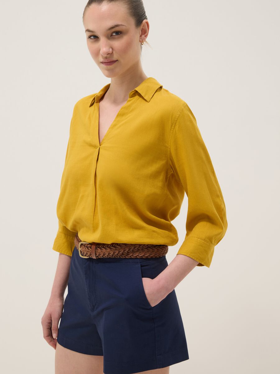 Blue regular-fit pure cotton shorts_0