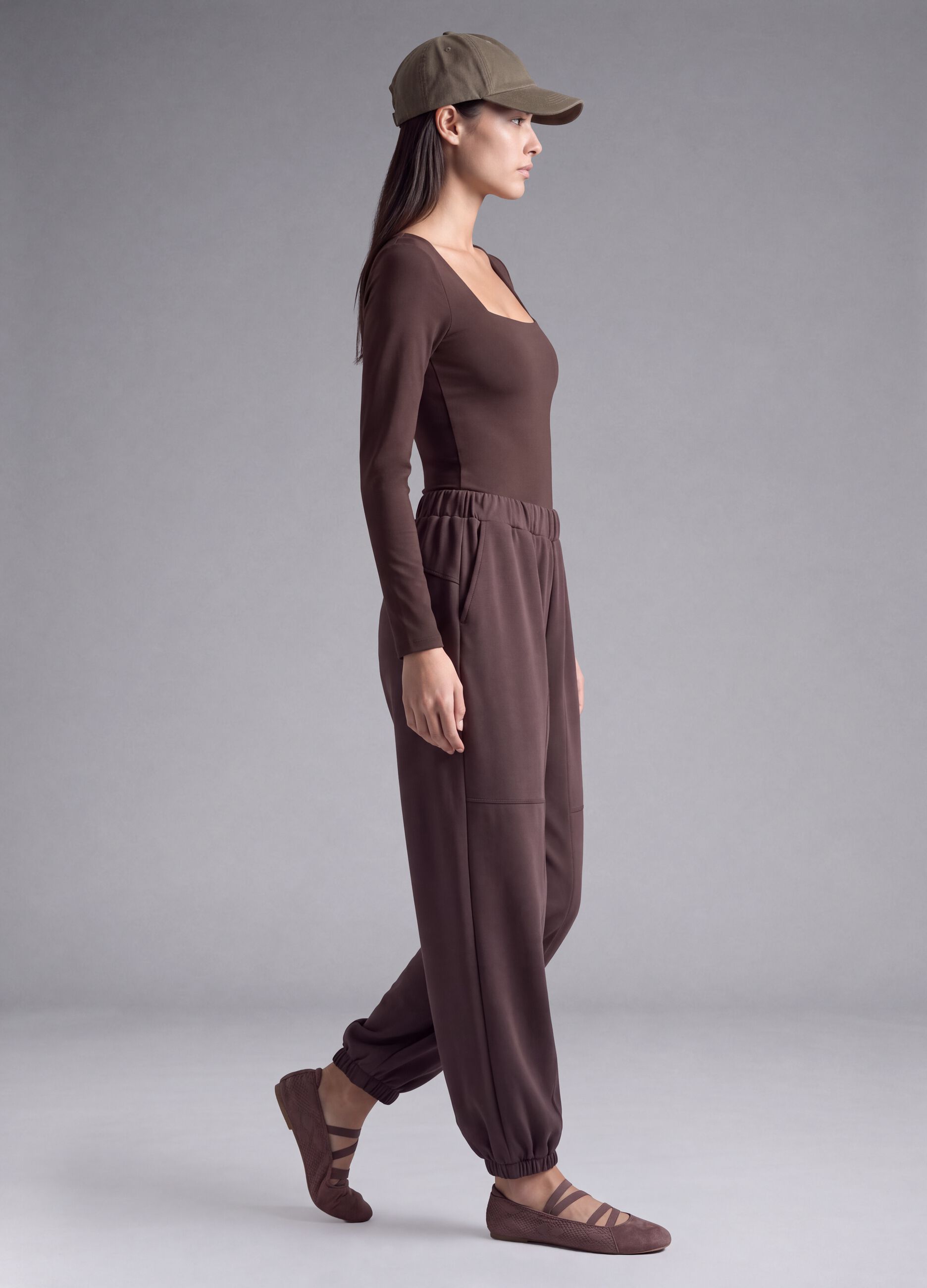 Brown stretch viscose joggers