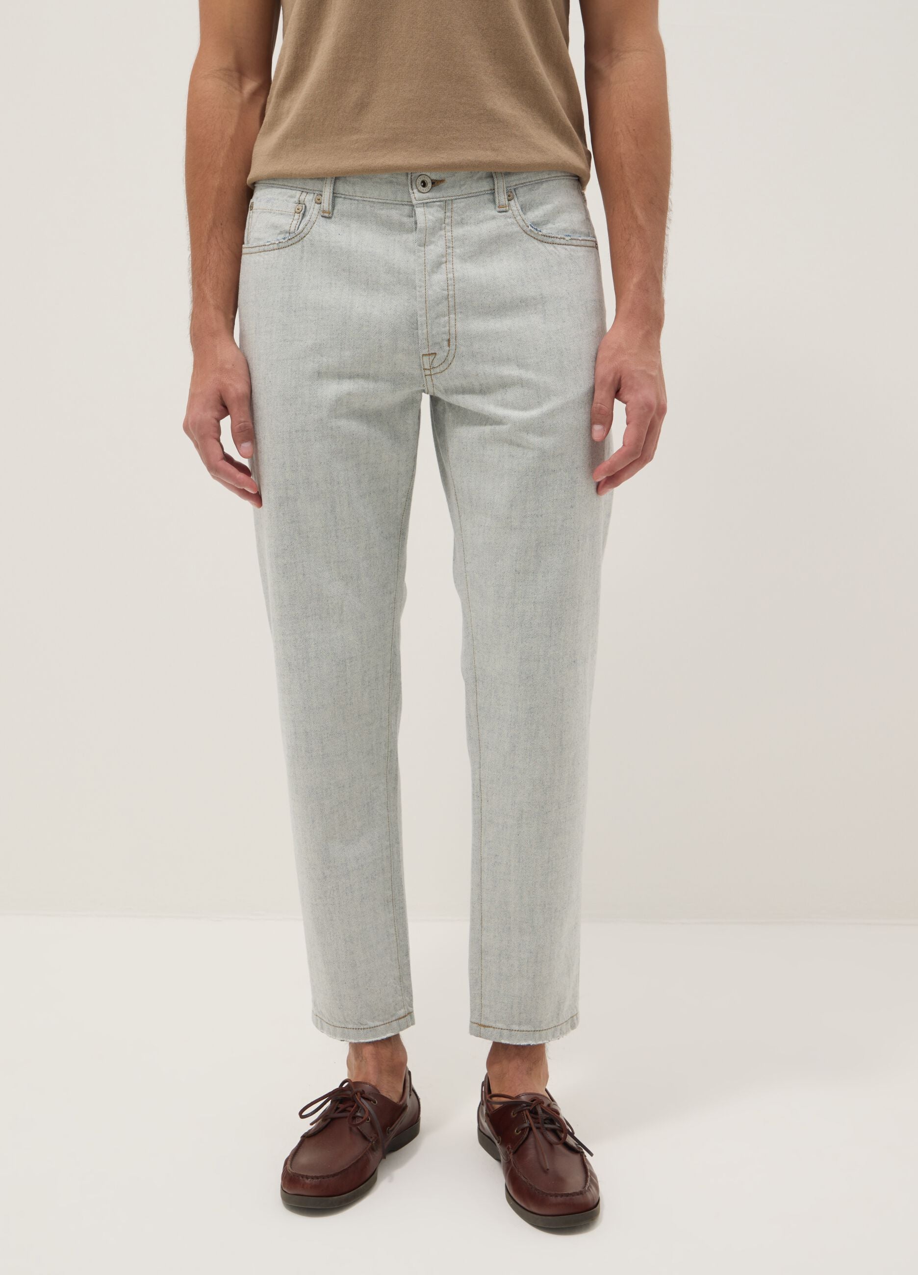 Hellblaue Denim-Jeans aus reiner Baumwolle im Relaxed Fit