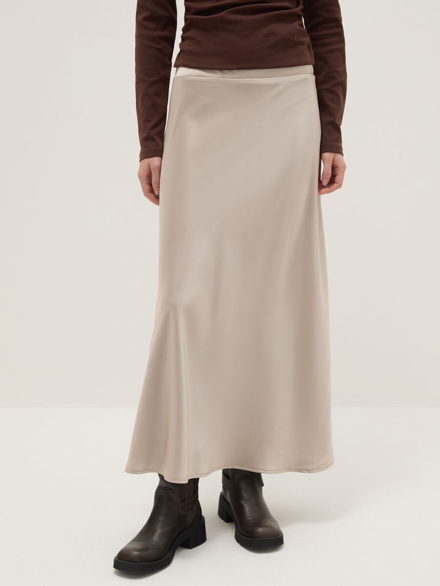 Beige satin skirt with regular fit and elastic waist_1