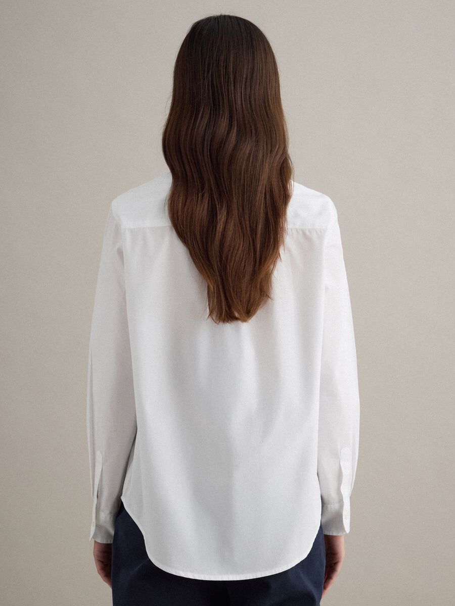 White pure cotton shirt regular fit_4