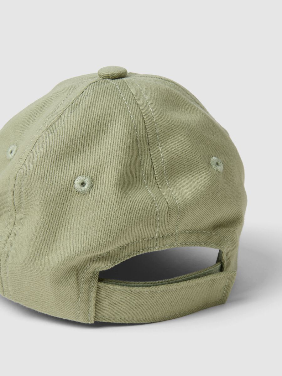 Cappellino da baseball in puro cotone verde da bimbo con ricamo_2