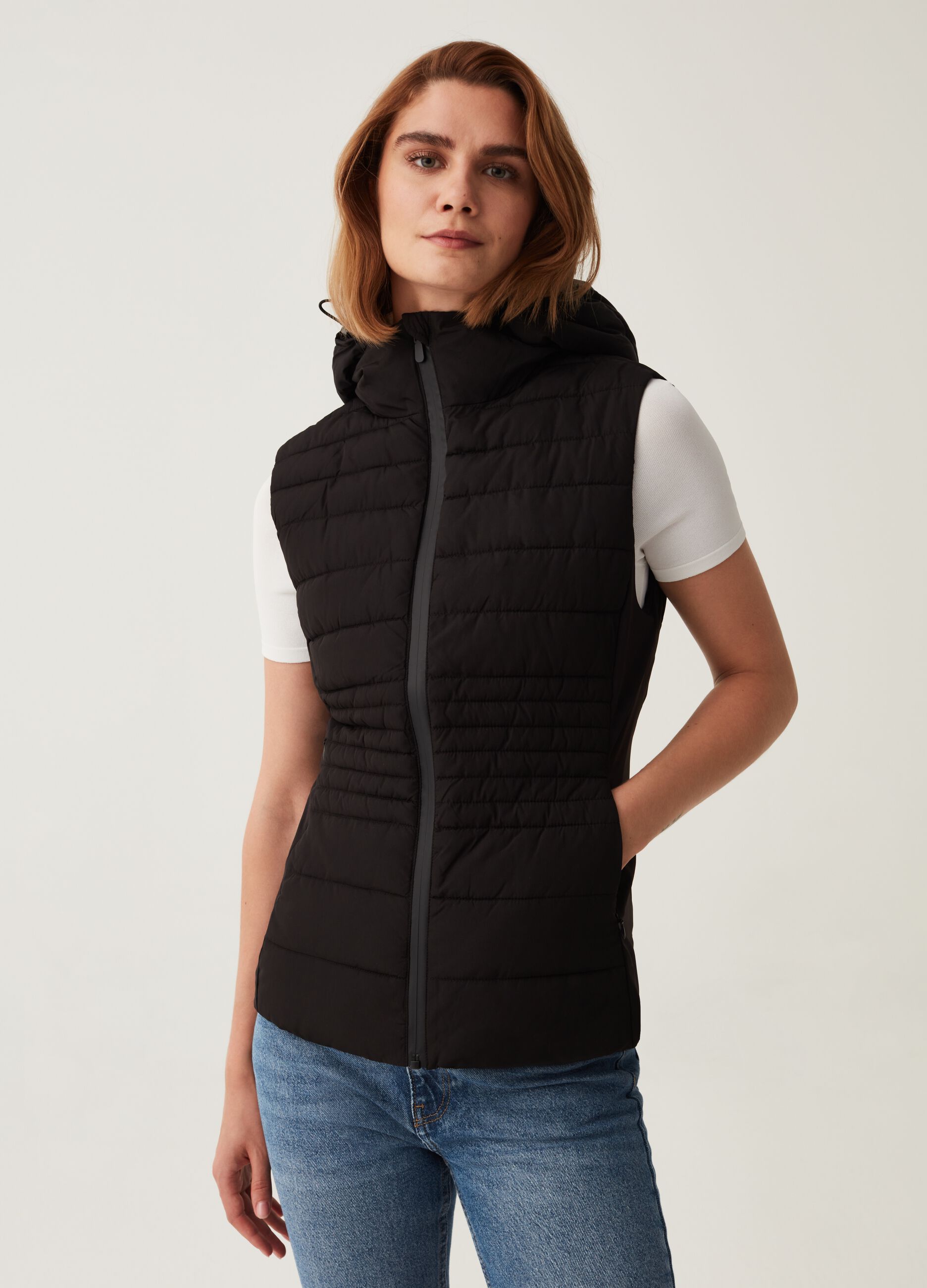 Quilted gilet with hood_1
