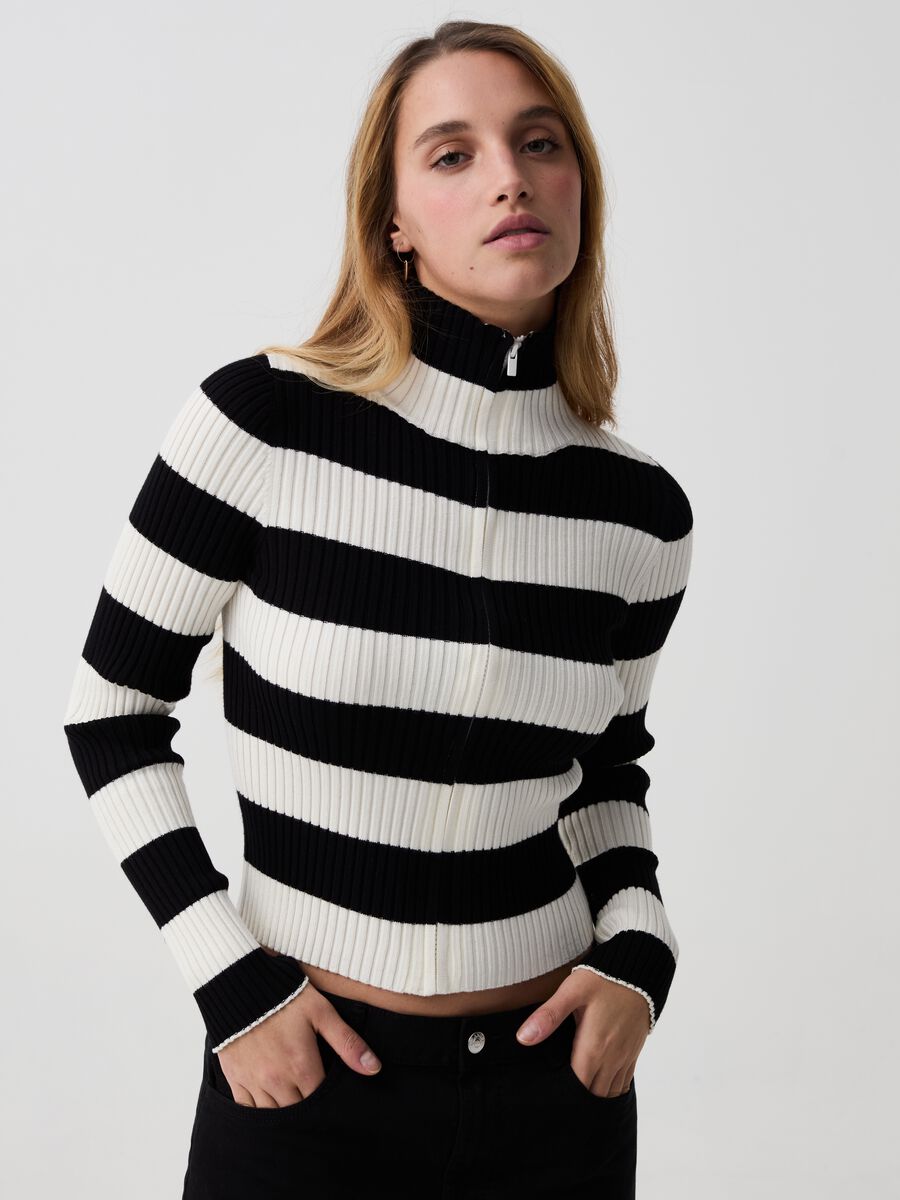 Full-zip ribbed cardigan with striped pattern_1