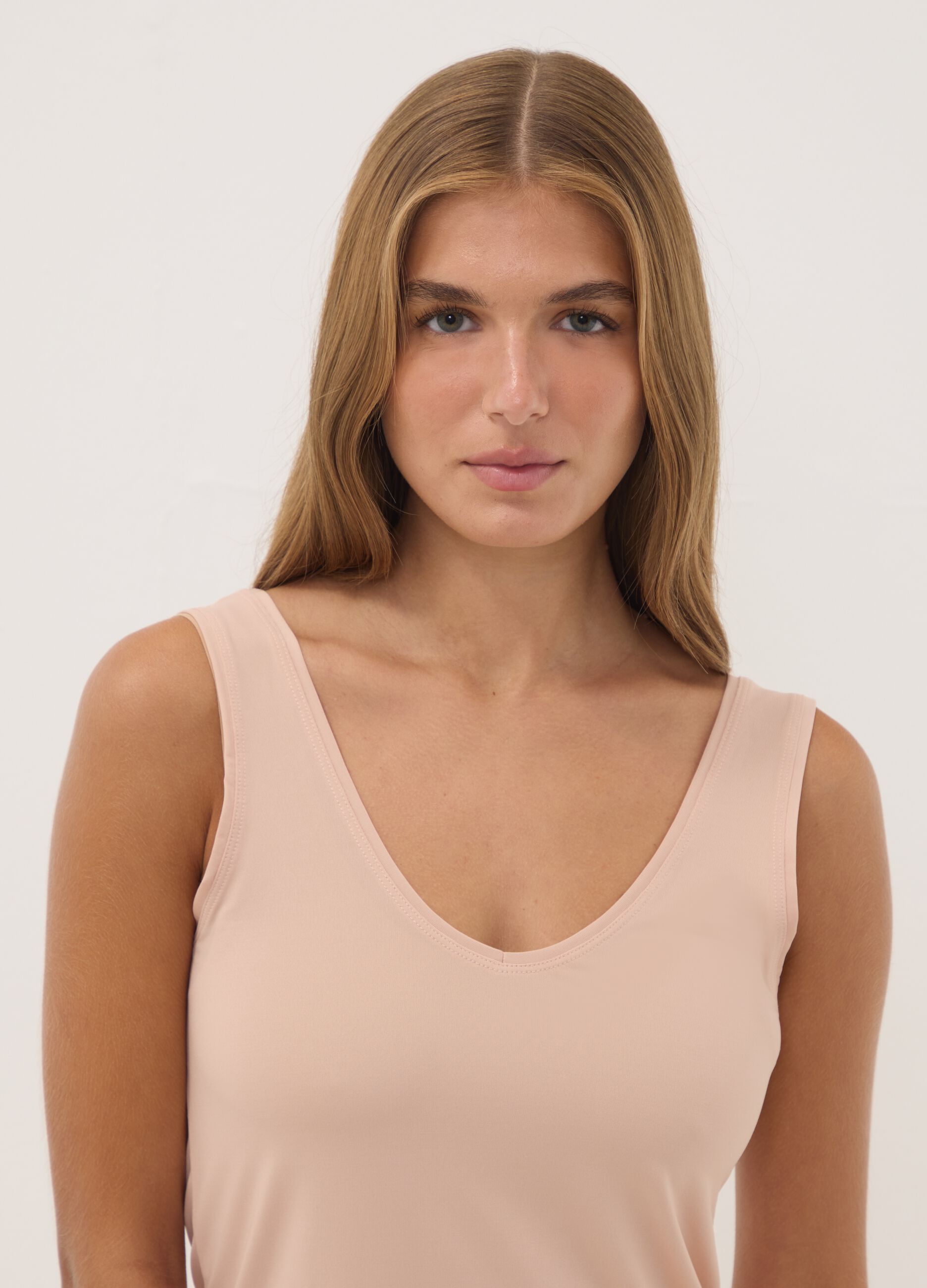 Beiges Tanktop aus Stretchmaterial, Regular Fit