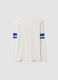 White organic cotton T-shirt with varsity print for boys_5