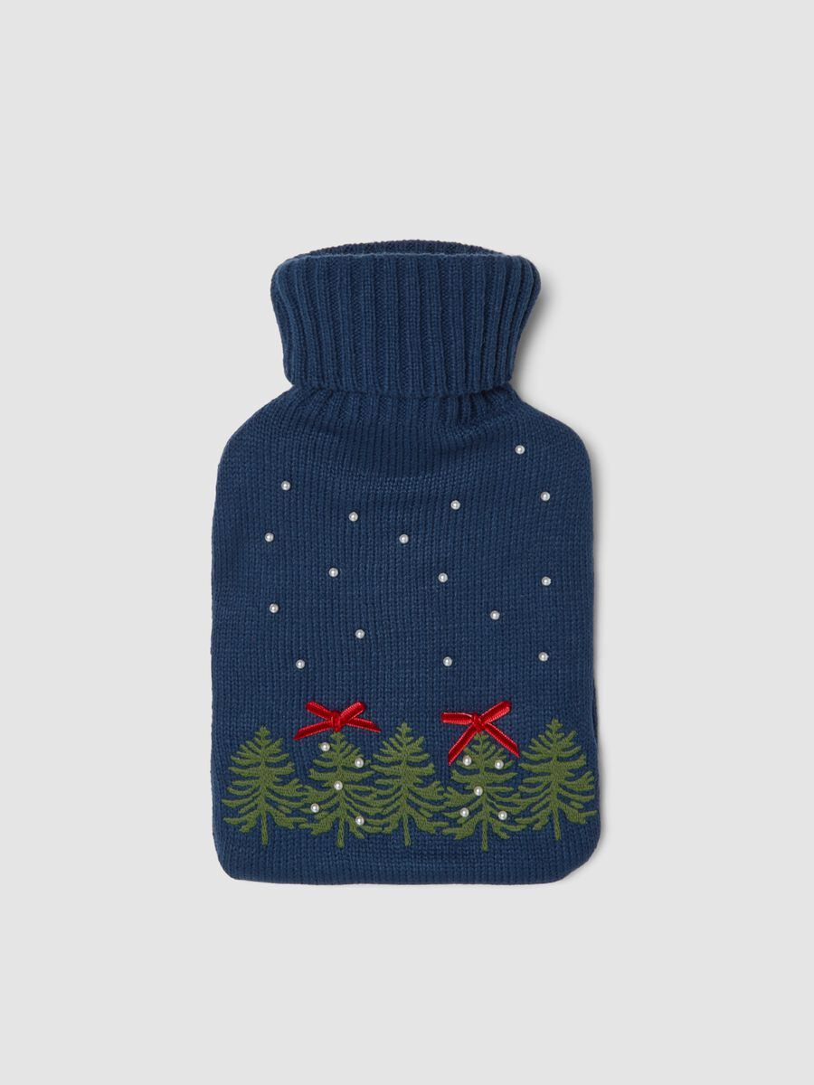Blue hot water bottle with knitted cover_0