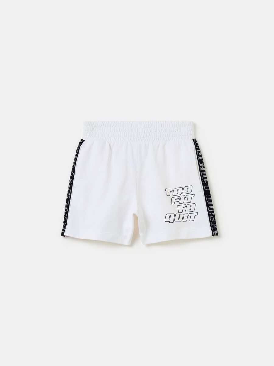Shorts with contrasting colour side bands_0