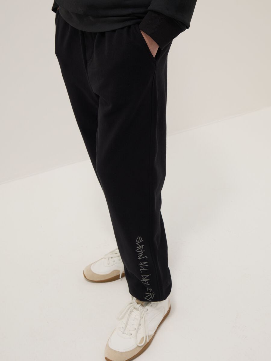 Boys' black pure cotton joggers regular fit_2