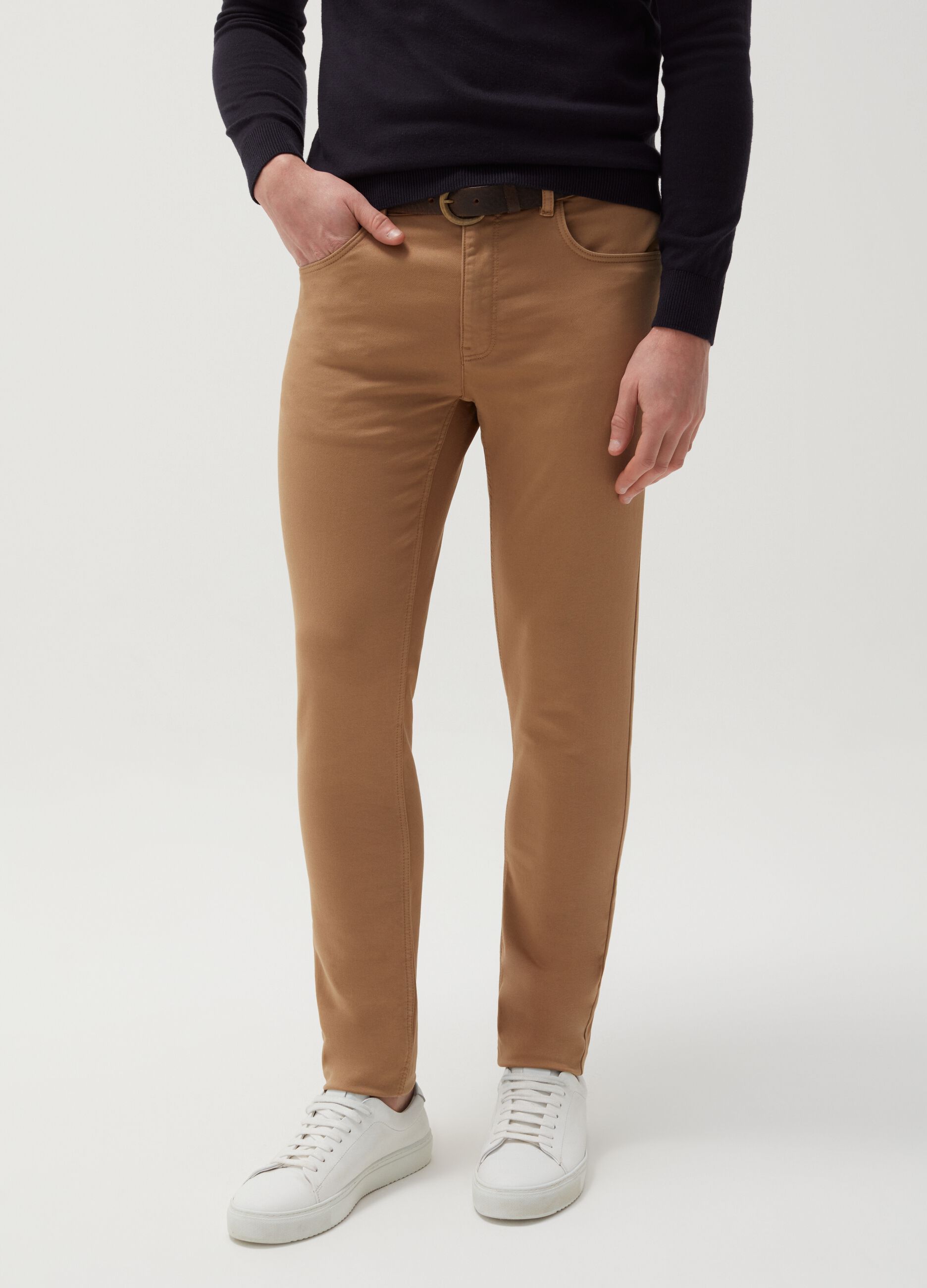 Slim-fit cotton trousers with five pockets