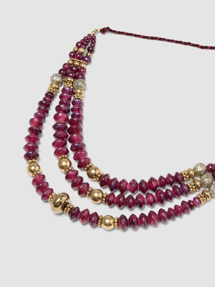 Collana viola vinaccia a tre fili con perline_1
