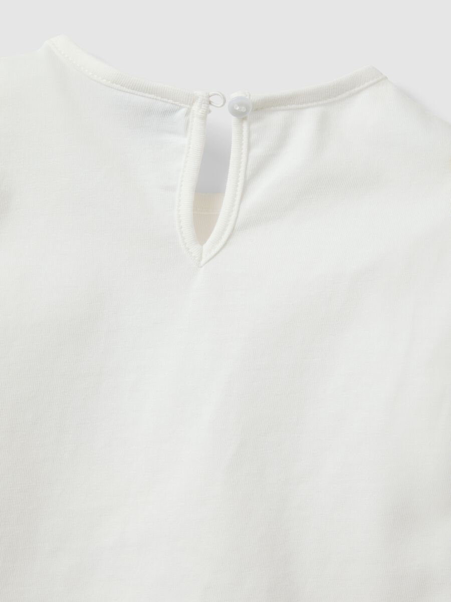 Girls&rsquo; white pure cotton regular-fit T-shirt with teddy bear motif_3