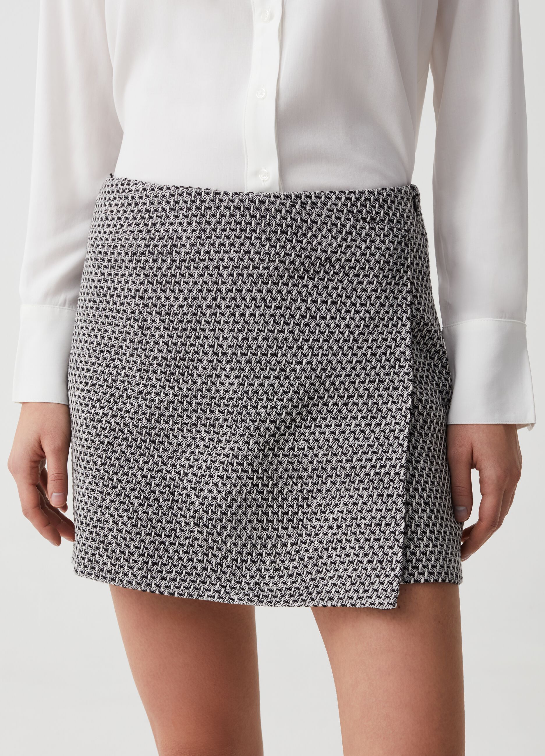 Falda pantalón de tweed con trama bicolor
