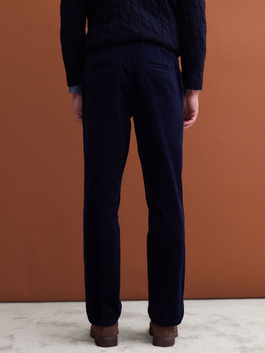 Cal&ccedil;as chino azul-marinho regular fit em bombazina de algod&atilde;o el&aacute;stico_3