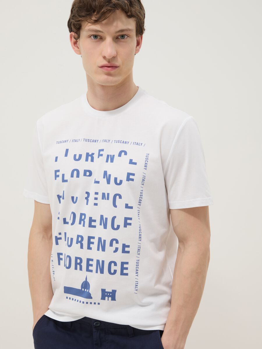 Wei&szlig;es T-Shirt aus reiner Baumwolle mit Print, Regular Fit_2