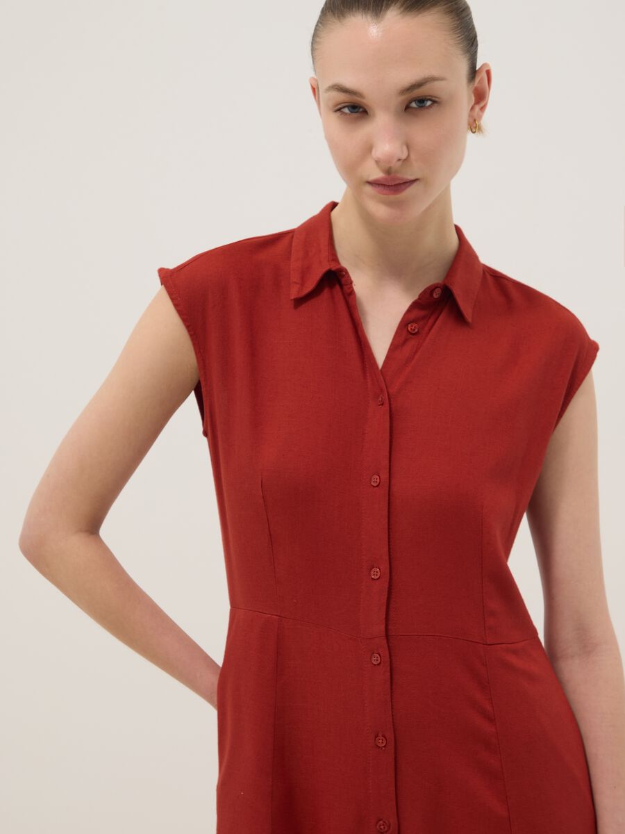 &Kappa;ό&kappa;&kappa;&iota;&nu;&omicron; &sigma;&epsilon;&mu;&iota;&zeta;&iota;έ &phi;ό&rho;&epsilon;&mu;&alpha; regular fit &alpha;&pi;ό &mu;&epsilon;ί&gamma;&mu;&alpha; &beta;&iota;&sigma;&kappa;ό&zeta;&eta;&sigmaf; &kappa;&alpha;&iota; &lambda;&iota;&nu;&omicron;ύ_0