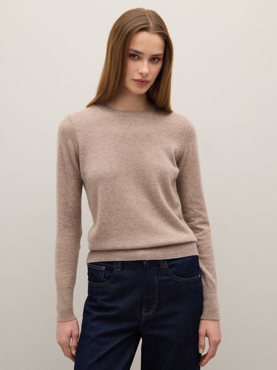 Beige crew-neck pure cashmere sweater regular fit_1