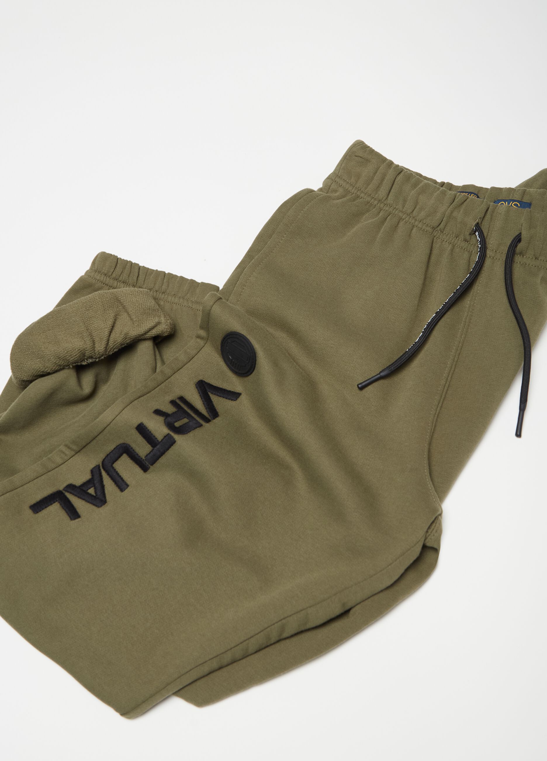 Wide-leg joggers with lettering embroidery