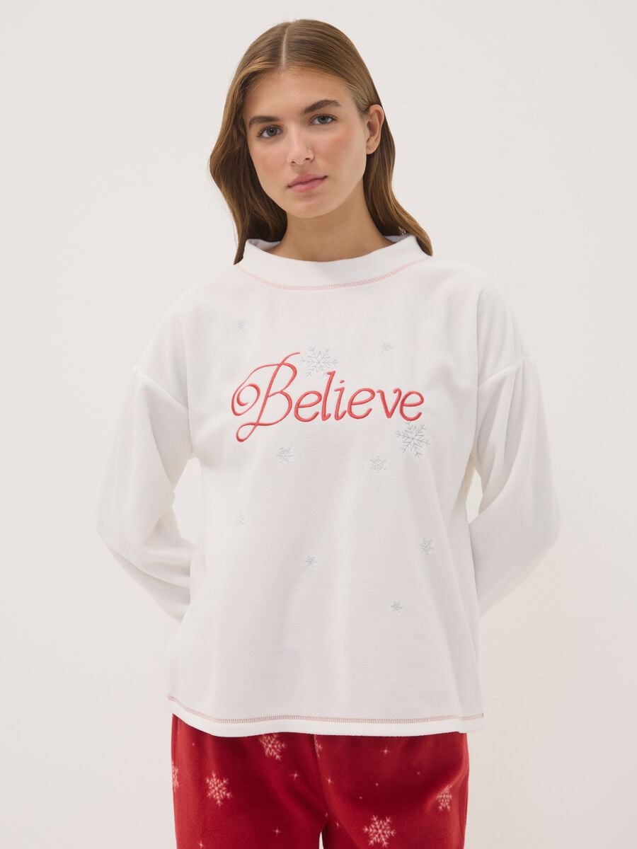 White fleece crew-neck regular-fit printed pyjamas_1