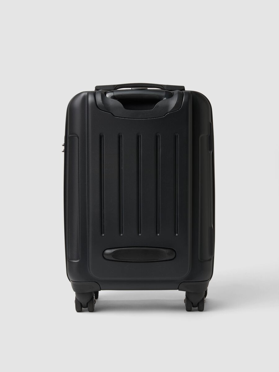 Black hard-shell travel suitcase with wheels_1