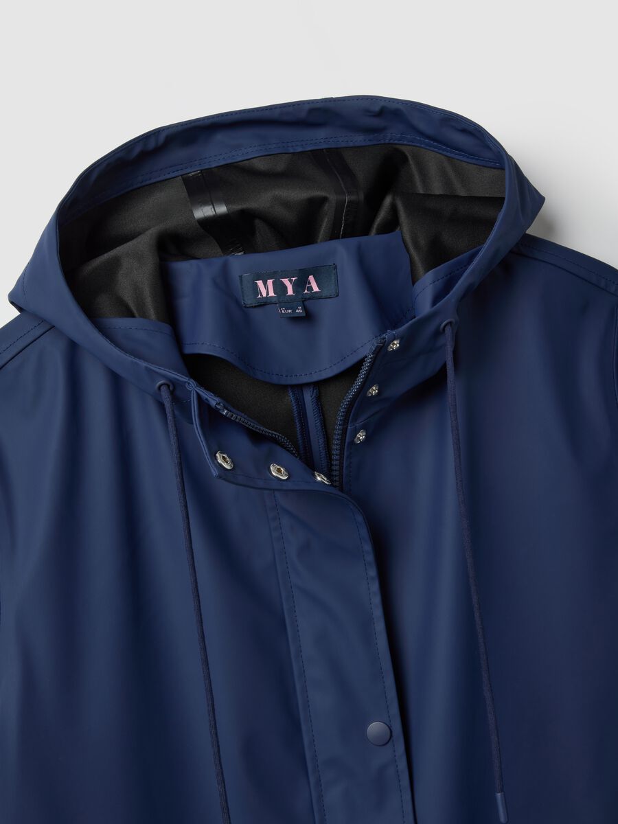 Regular fit blue rain jacket with hood_5