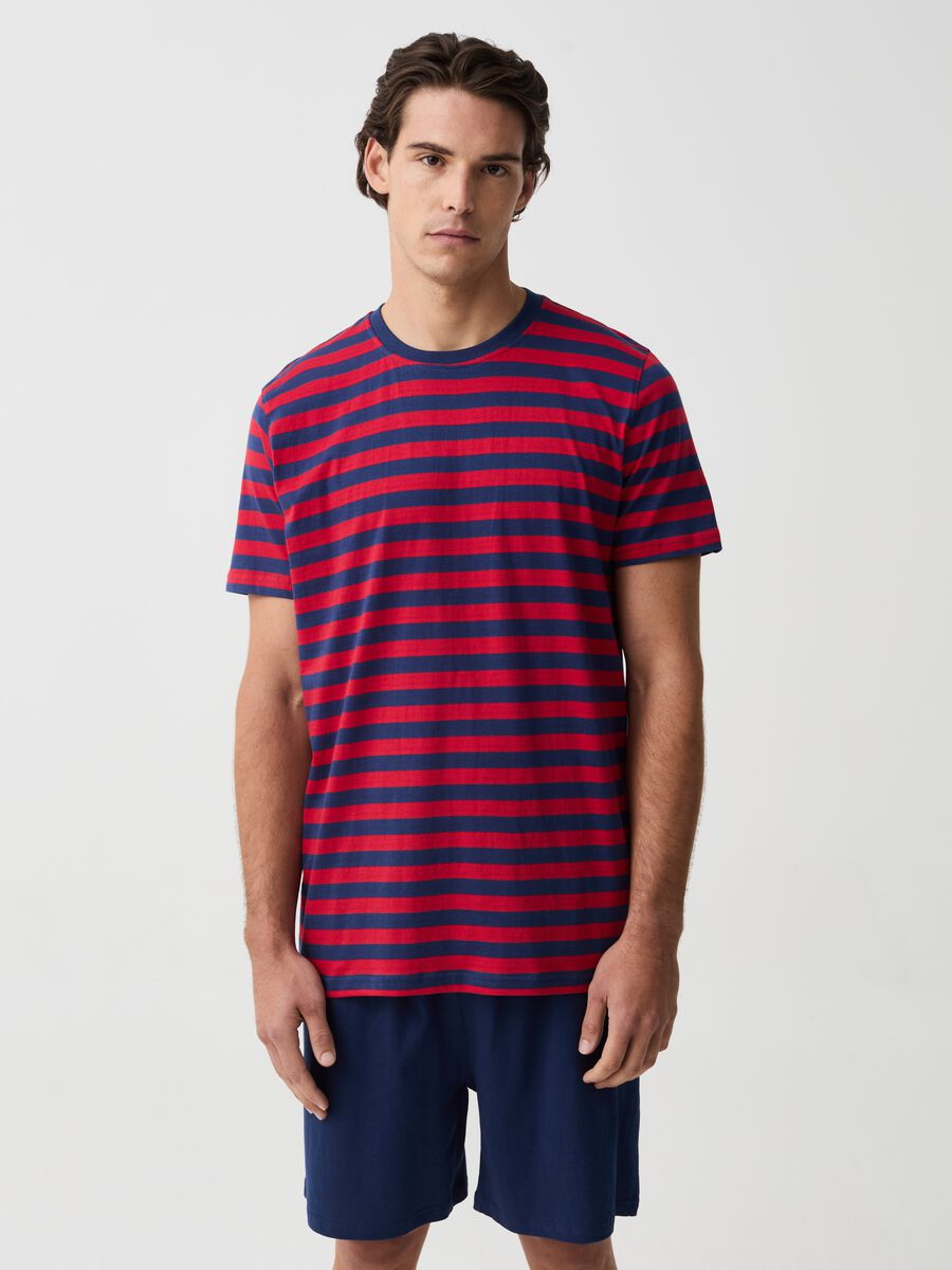 Short pyjama top with striped pattern_0