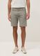 Graue Shorts aus reiner Baumwolle_1