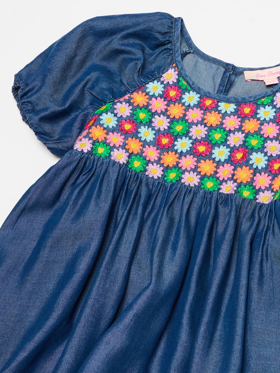 Denim-effect dress with flowers embroidery_2