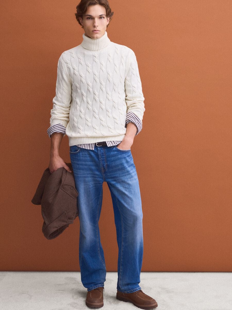 White wool-blend cable-knit turtleneck jumper, regular fit_1