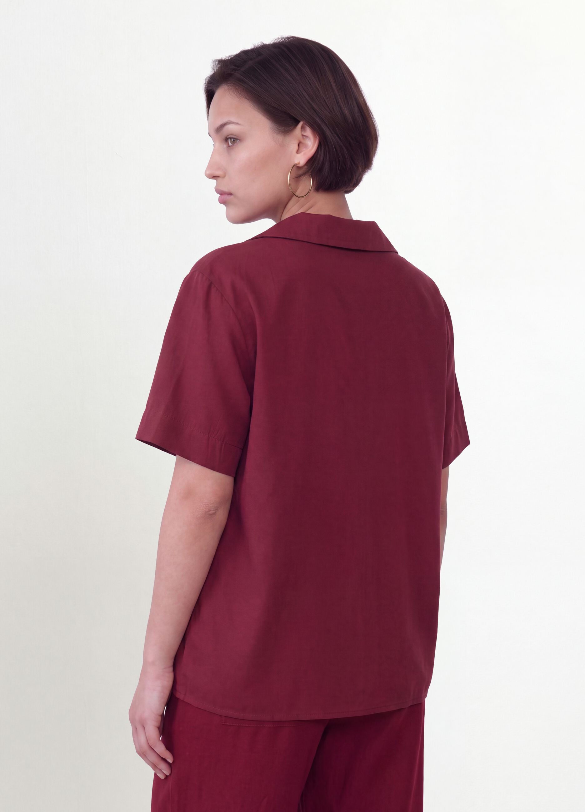 Red oversized short-sleeve viscose-blend shirt