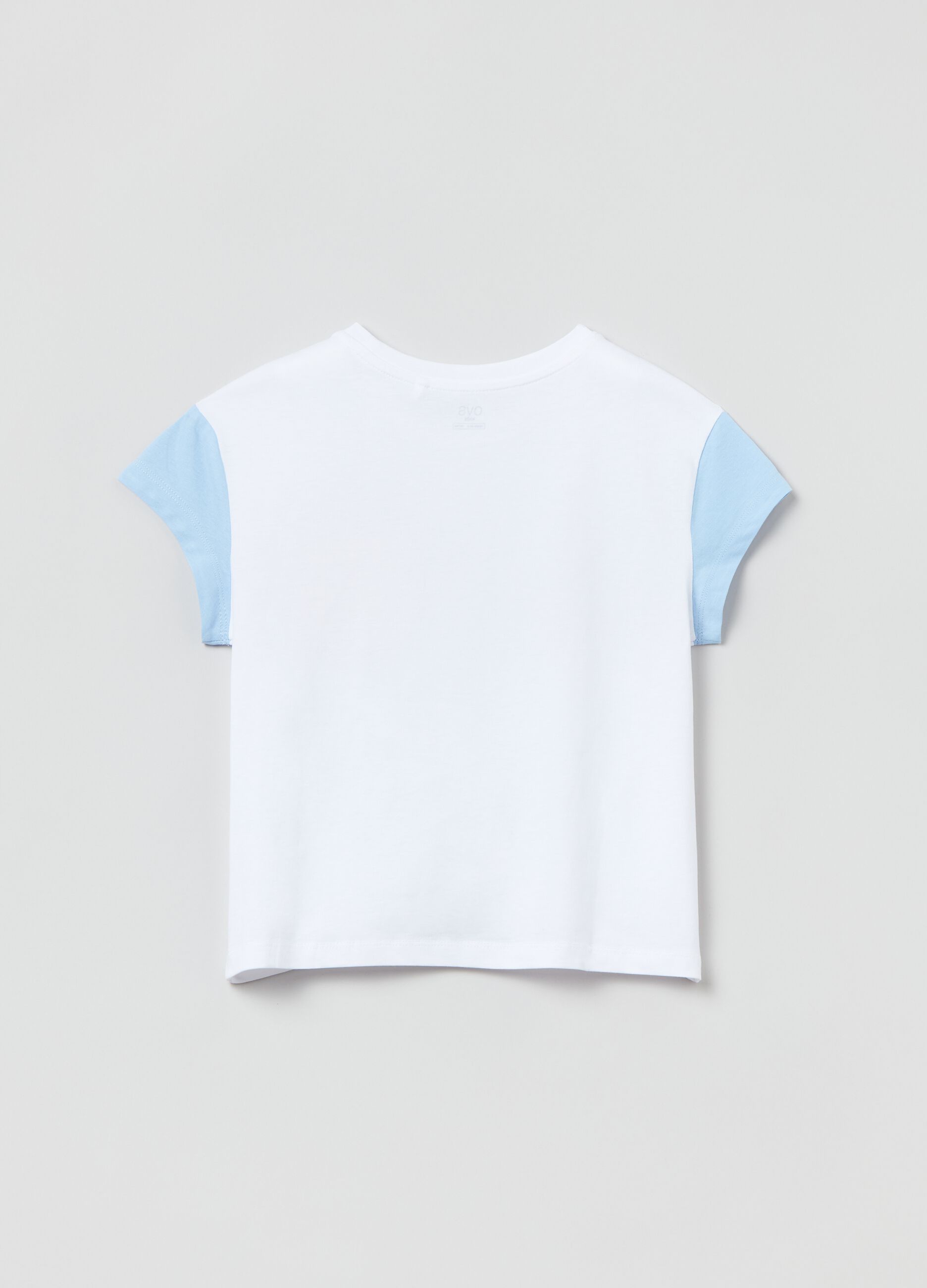 Camiseta de algodón con un bolsillo