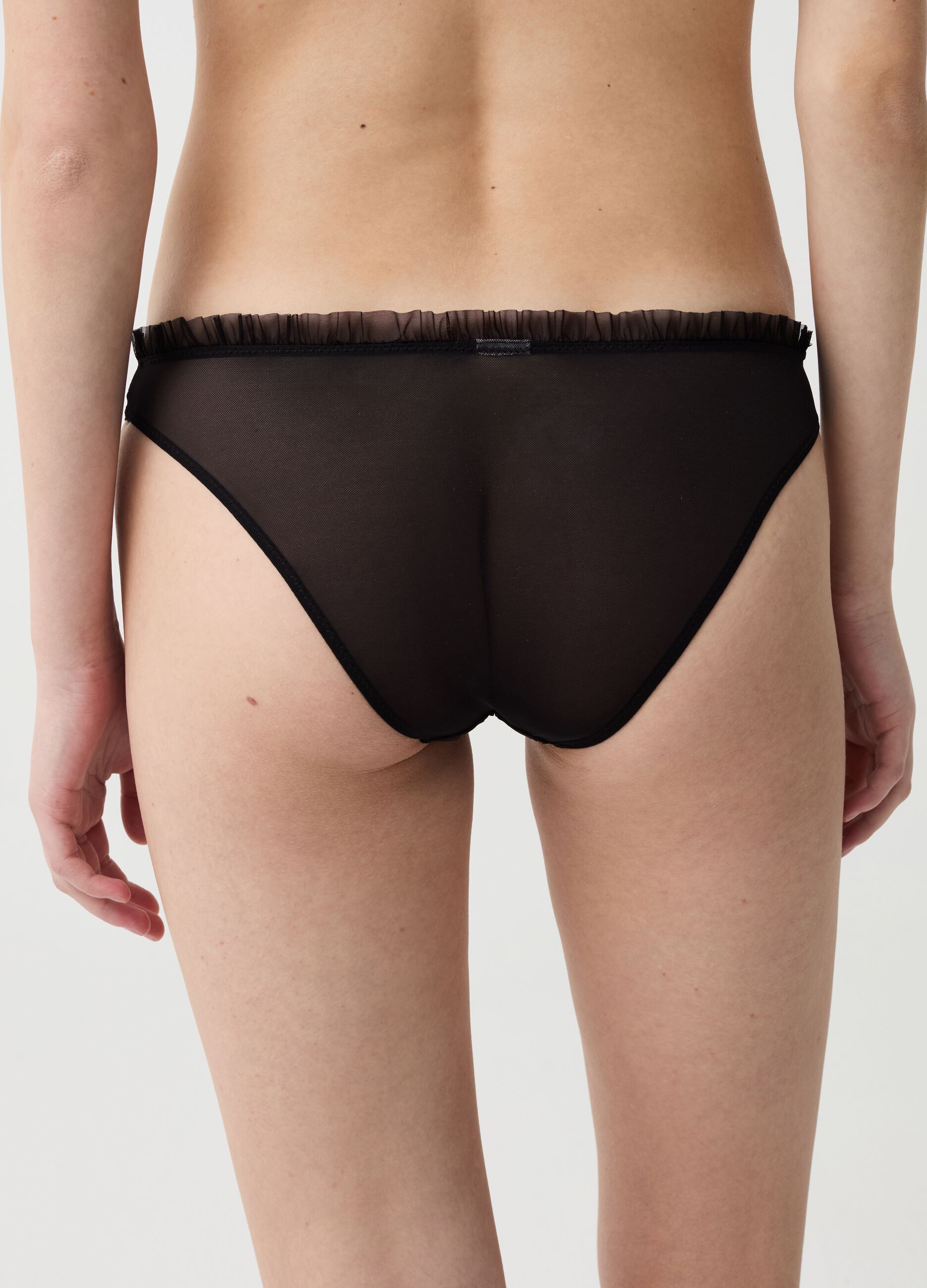 Tulle briefs with hearts embroidery
