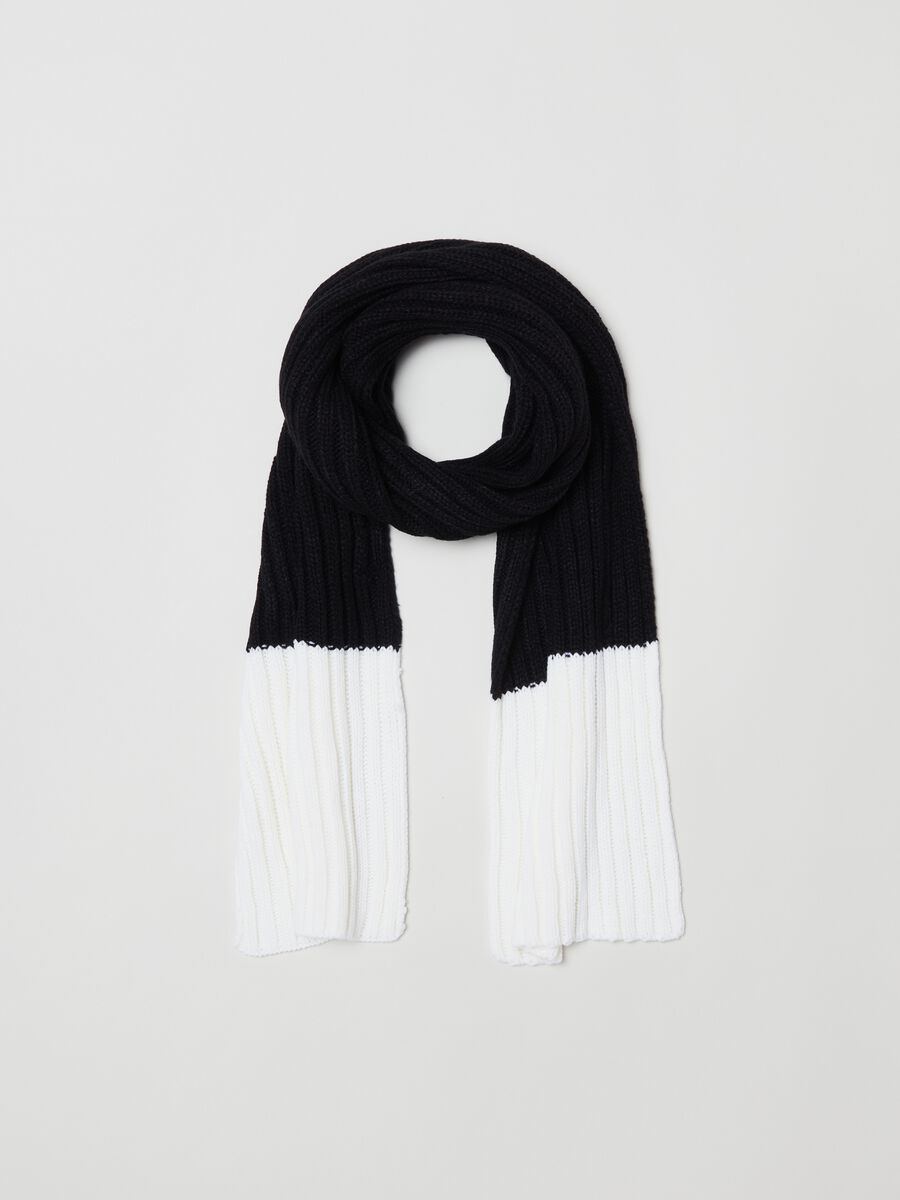 Two-tone scarf with ribbing_0