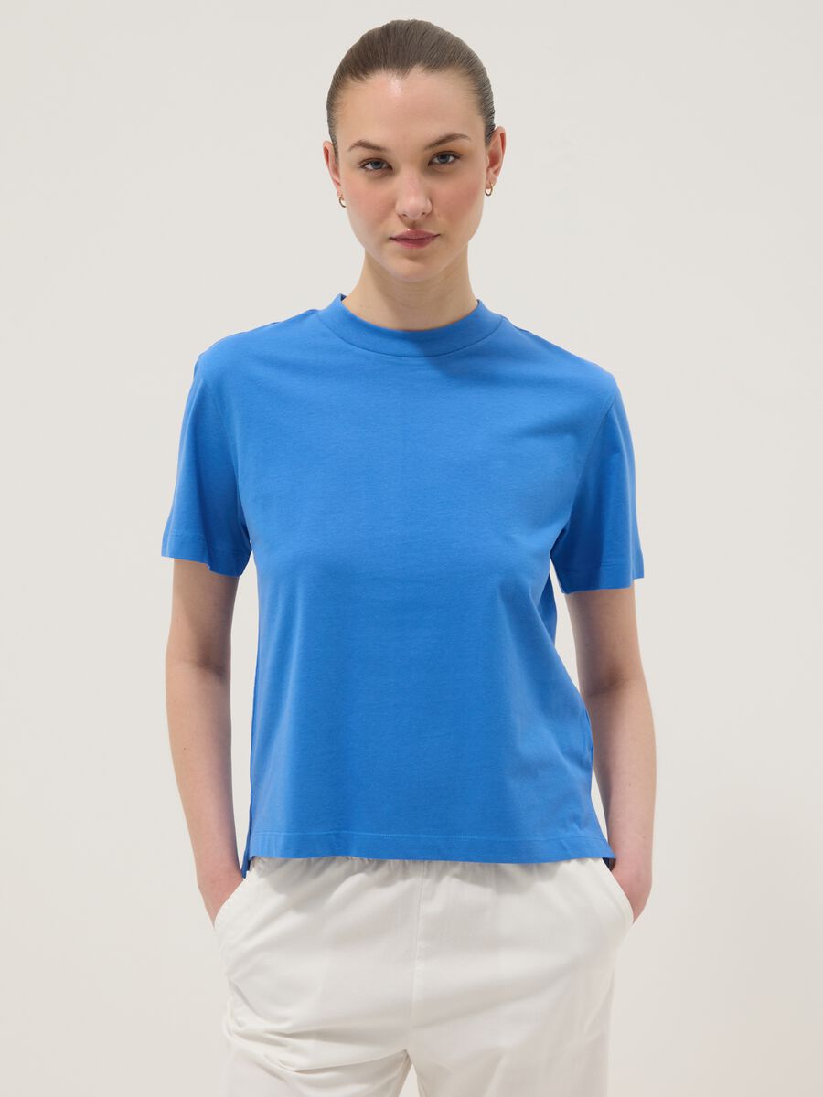 Blaues Regular-Fit T-Shirt aus reiner Baumwolle_1