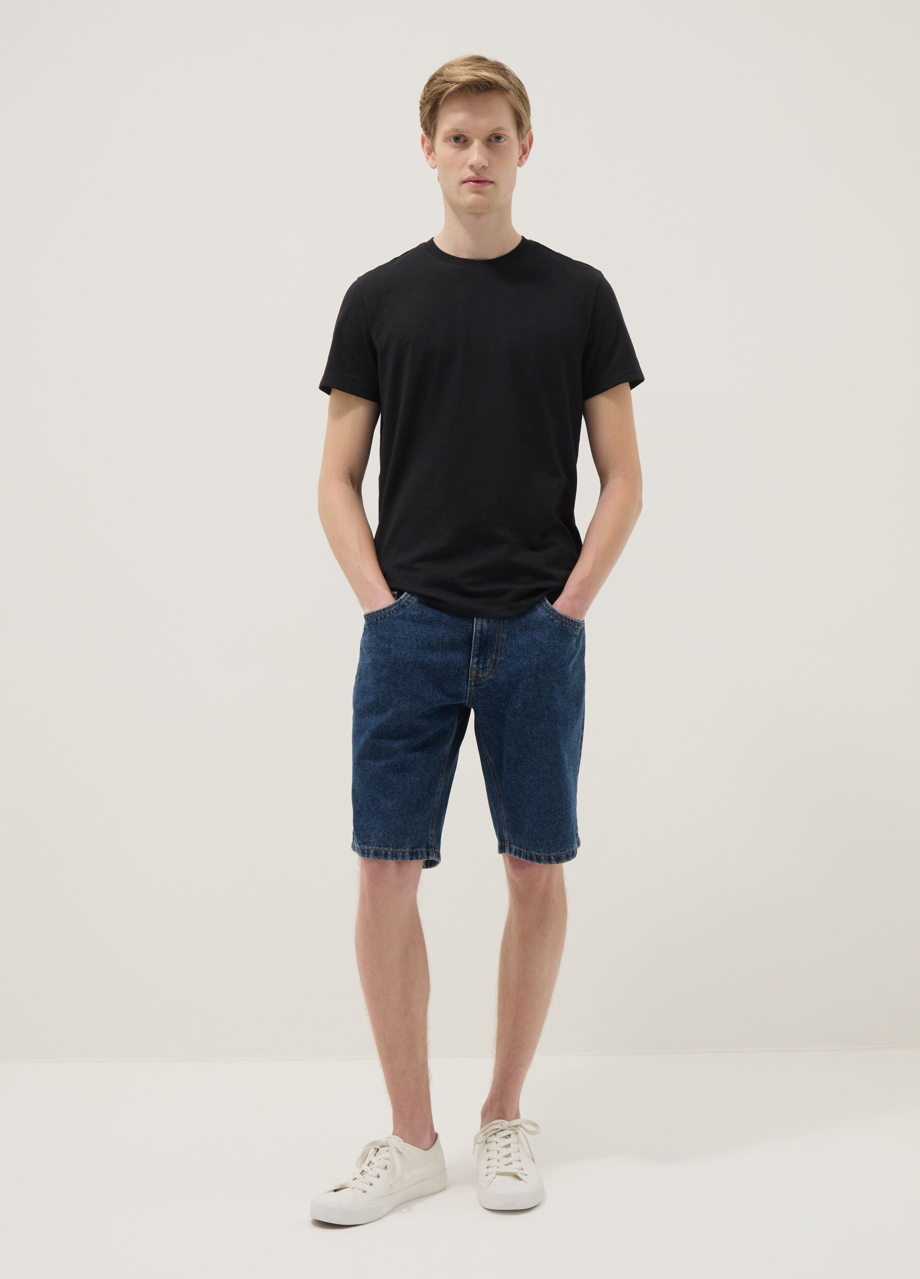 Slim Fit Blue Denim Cotton Blend Shorts