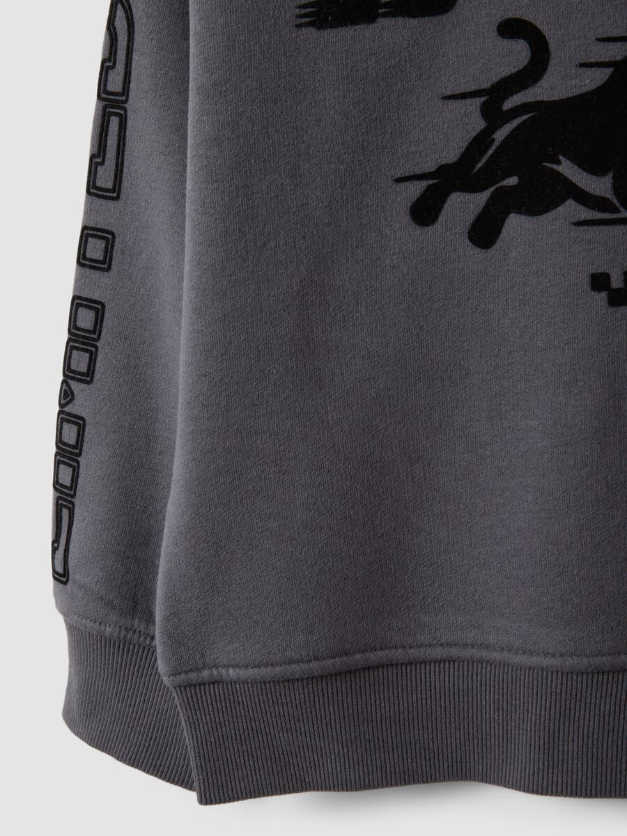 Grey cotton-blend crew-neck racing print sweatshirt for boys_2