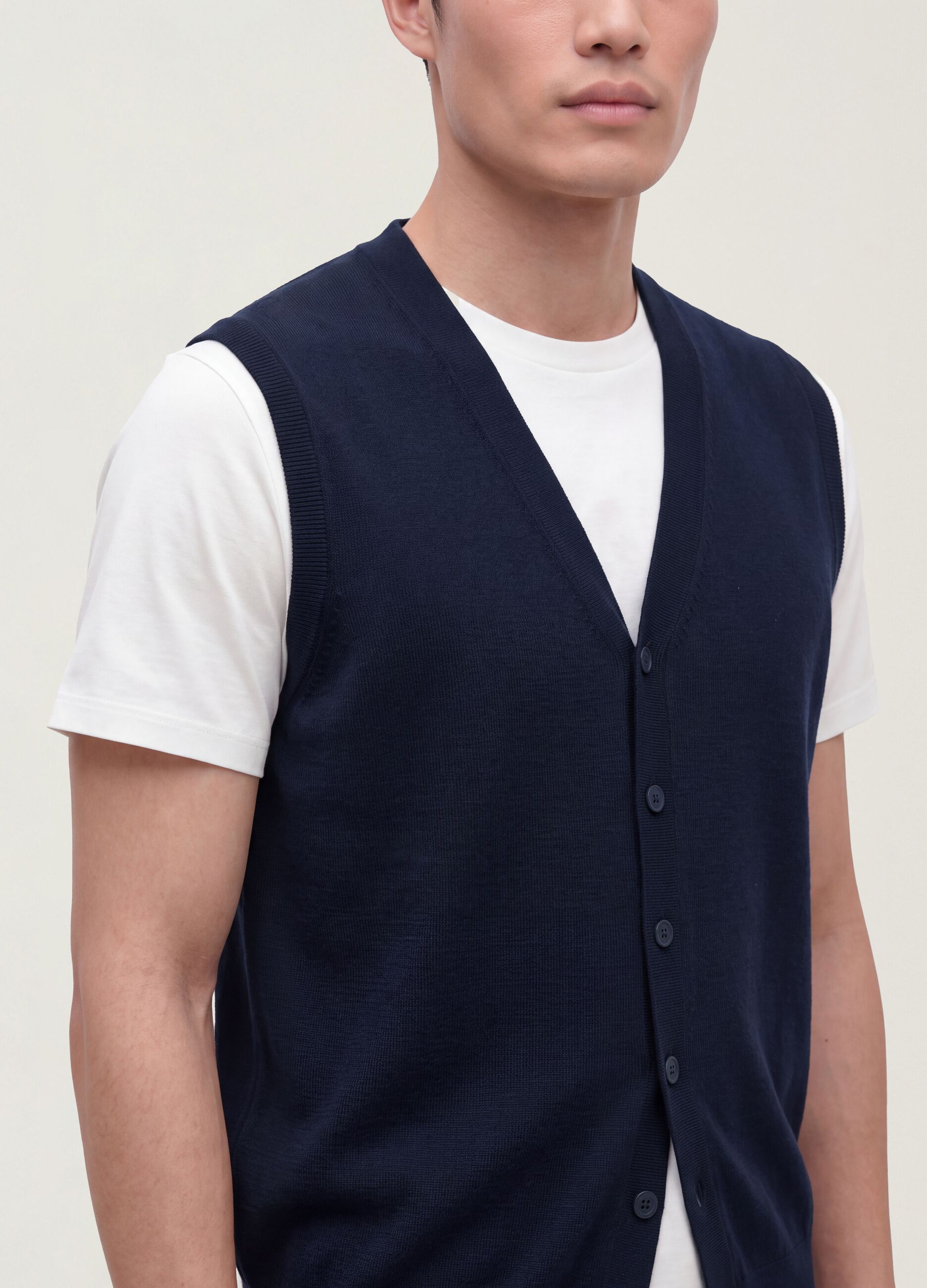 Blauer Viskose-Mix-Weste mit tiefem V-Ausschnitt, Regular Fit