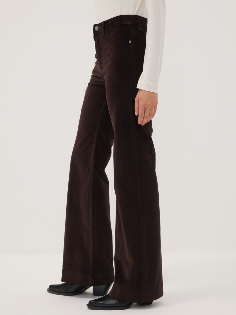 Jeans marroni bootcut in cotone elasticizzato_3