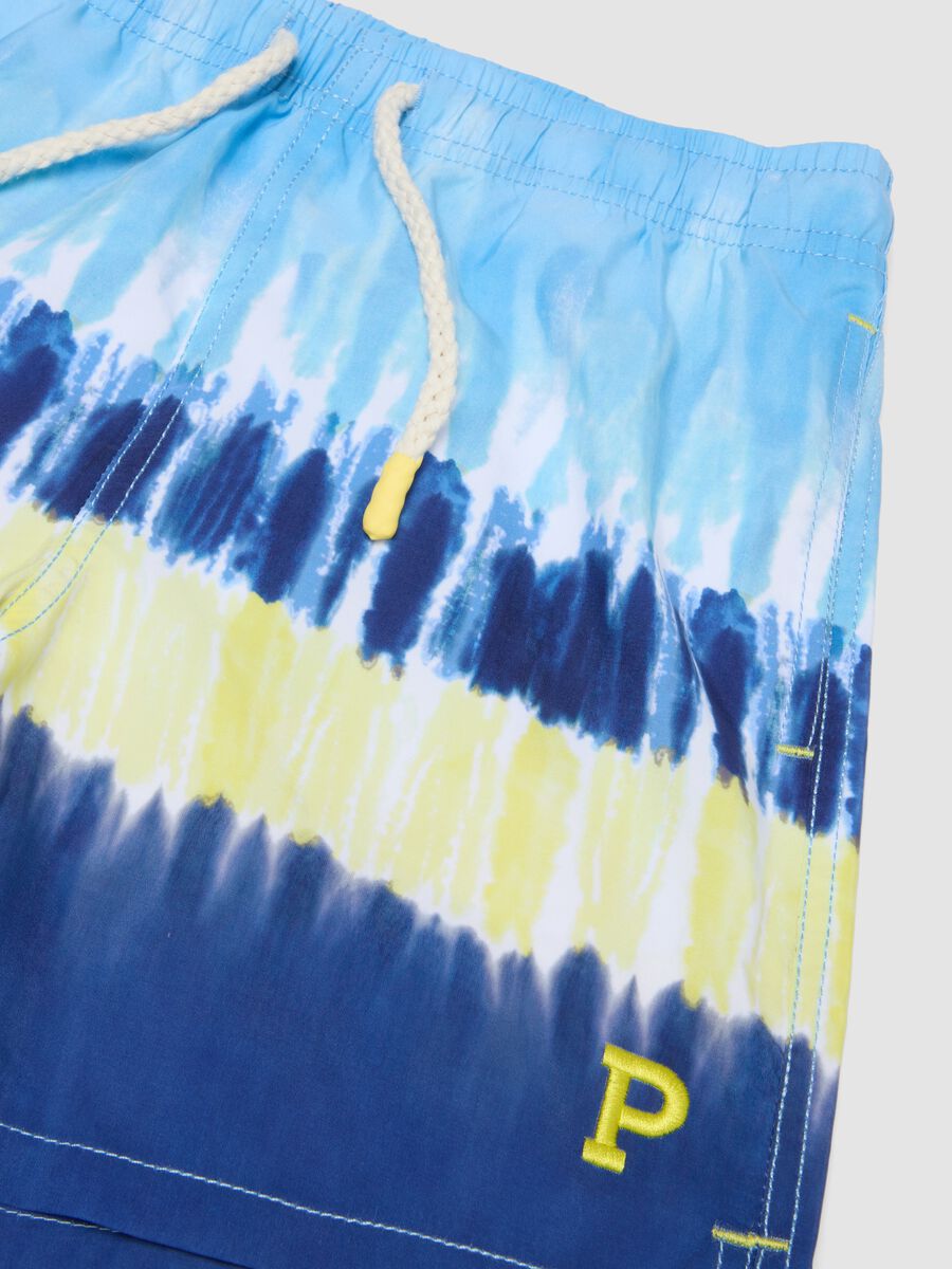 Blue tie-dye swim shorts with drawstring_2