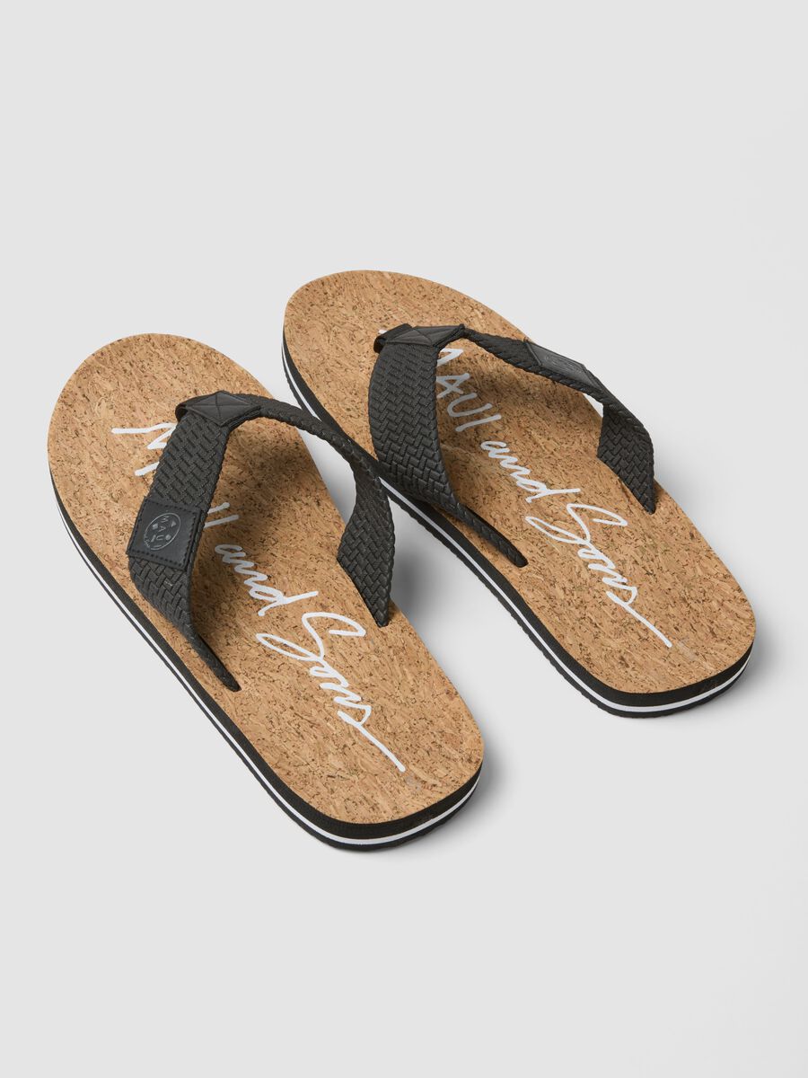 &Pi;&omicron;&lambda;ύ&chi;&rho;&omega;&mu;&epsilon;&sigmaf; &sigma;&alpha;&gamma;&iota;&omicron;&nu;ά&rho;&epsilon;&sigmaf; &mu;&epsilon; &sigma;ό&lambda;&alpha; &alpha;&pi;ό &phi;&epsilon;&lambda;&lambda;ό_1