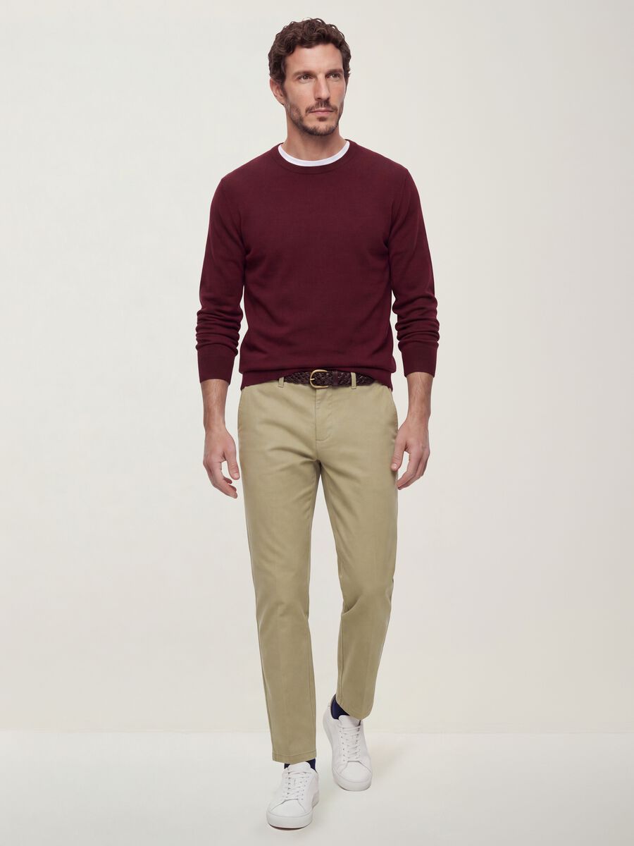 Burgundy viscose-blend crew-neck jumper, regular fit_1