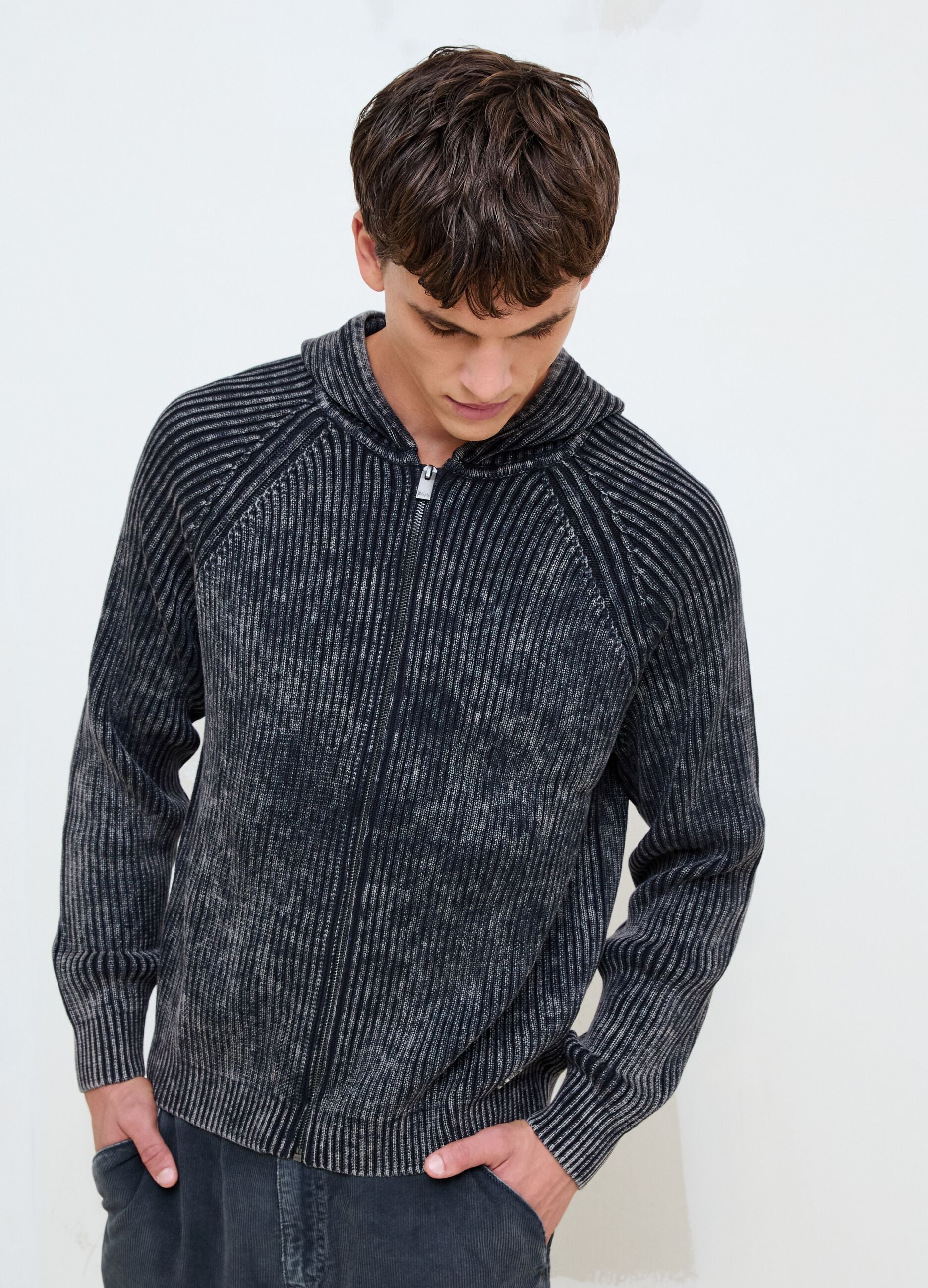 Vintage Grey Rippstrick-Hoodie