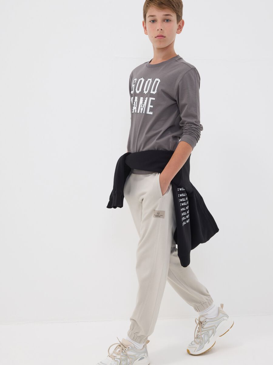 Grey pure cotton oversized joggers for boys_2