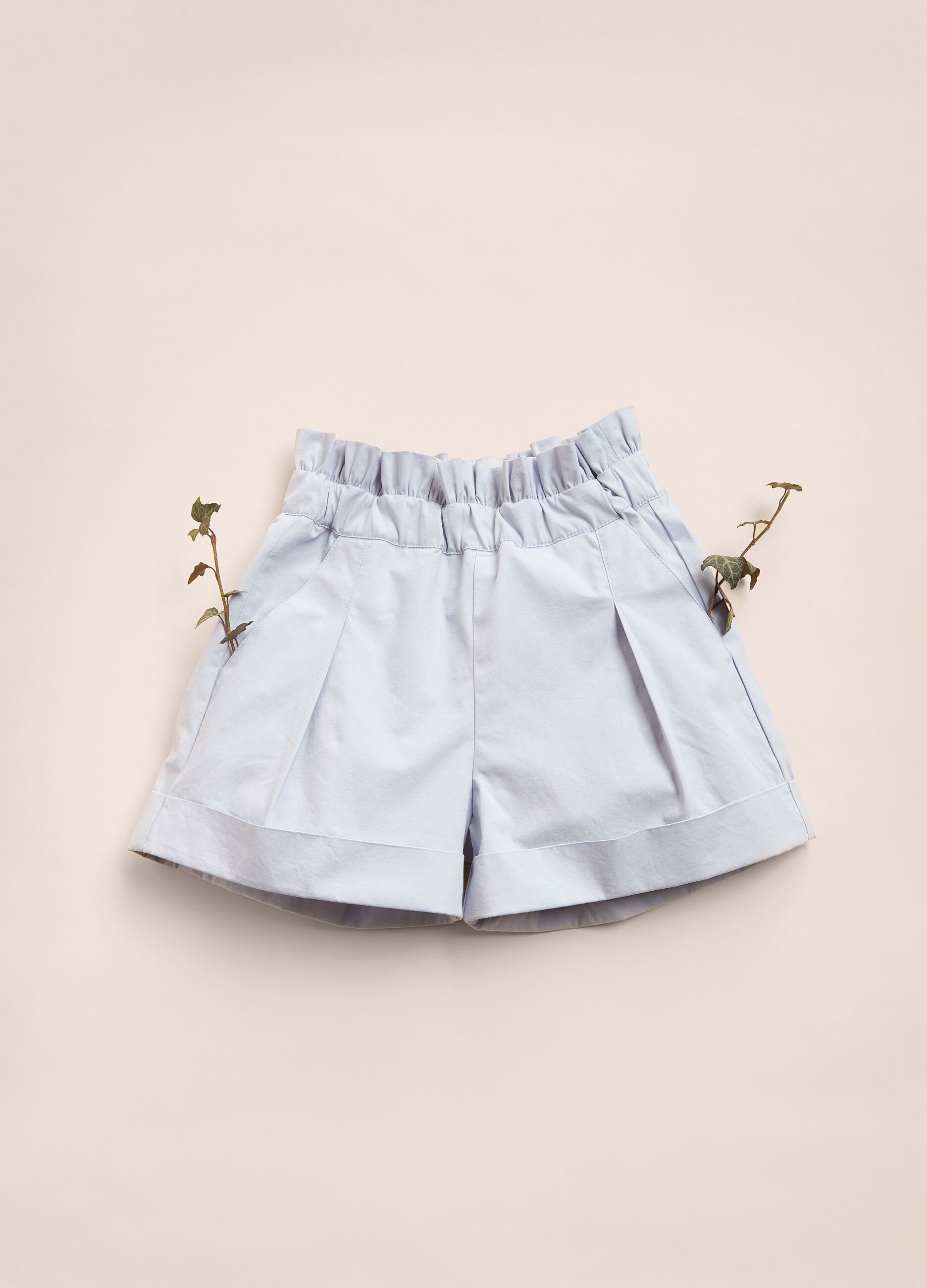 Shorts de algodón 100% color liso IANA